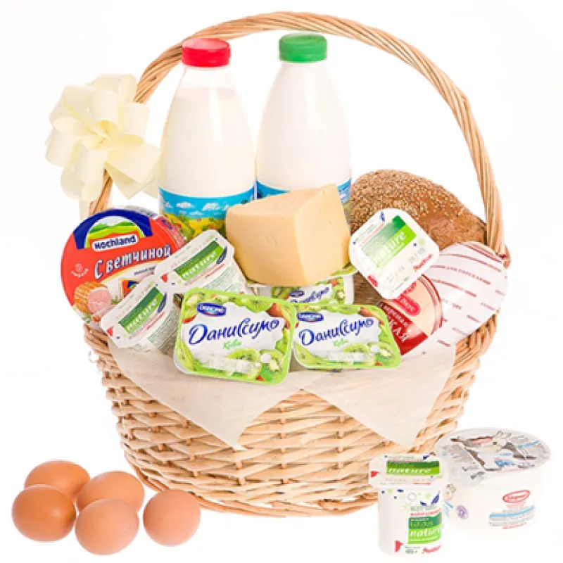 Корзинка свежих продуктов с хлебом и молоком, доставка Суздаль